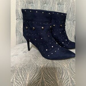 Metaphor heels blue suede